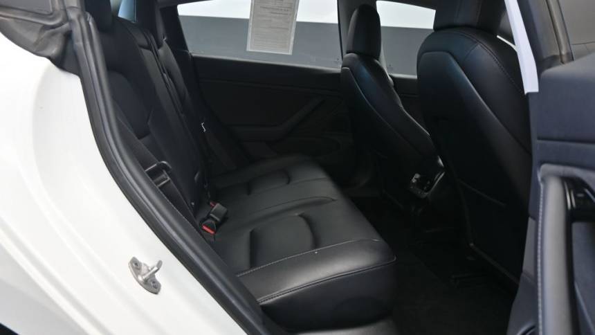 2018 Tesla Model 3 5YJ3E1EB4JF067525