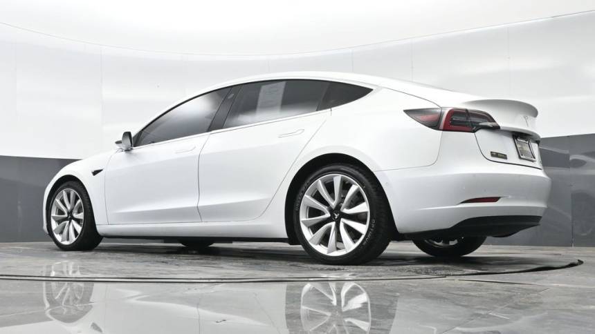 2018 Tesla Model 3 5YJ3E1EB4JF067525
