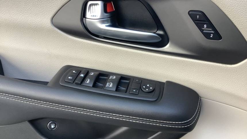 2023 Chrysler Pacifica 2C4RC1L79PR551377
