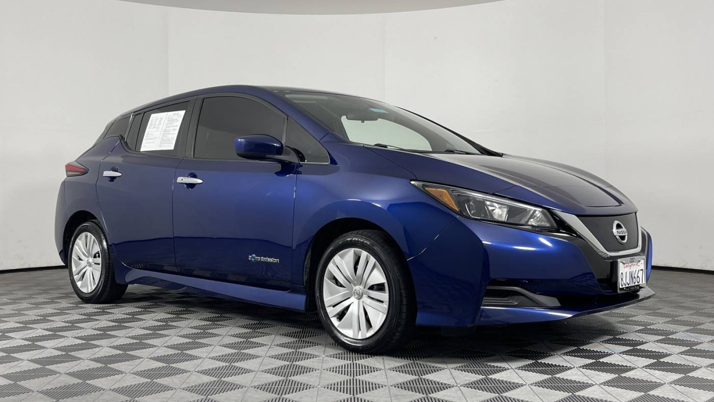 2019 Nissan LEAF 1N4AZ1CP6KC305695