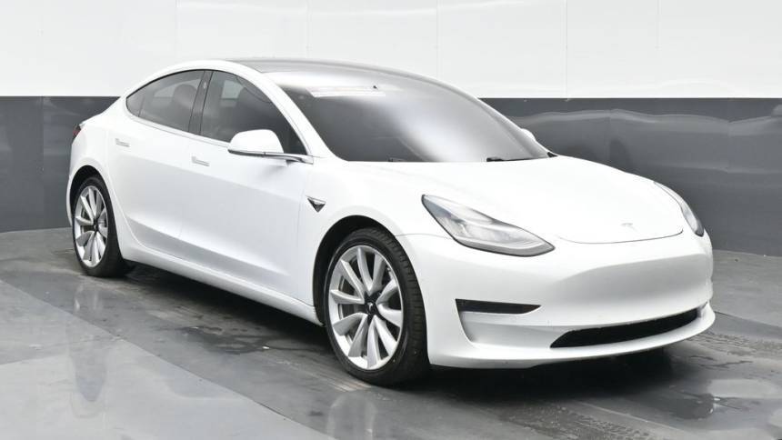 2018 Tesla Model 3 5YJ3E1EB4JF067525
