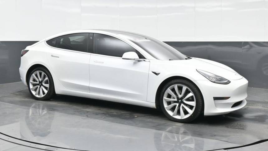2018 Tesla Model 3 5YJ3E1EB4JF067525