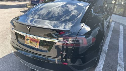 2014 Tesla Model S 5YJSA1H19EFP44651