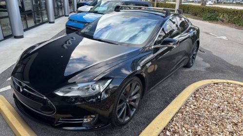 2014 Tesla Model S 5YJSA1H19EFP44651