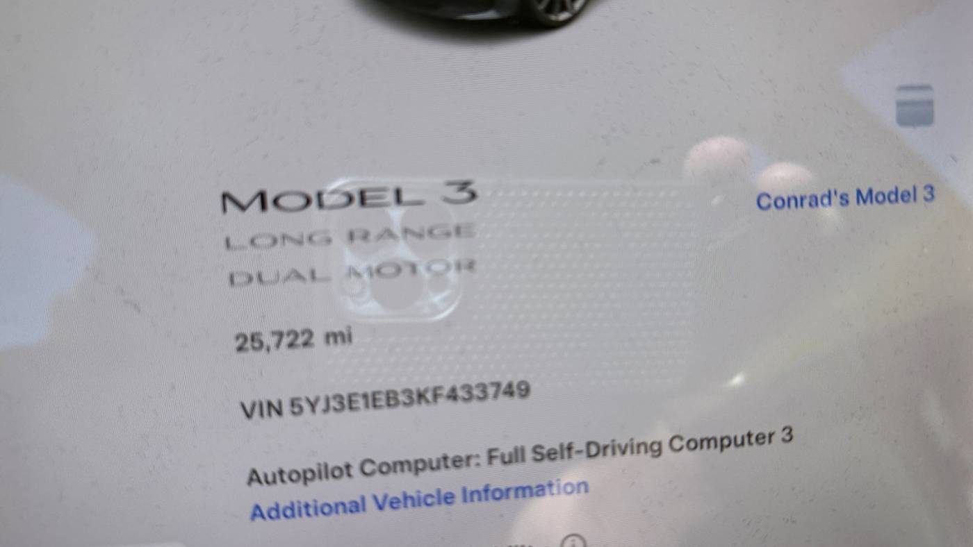 2019 Tesla Model 3 5YJ3E1EB3KF433749