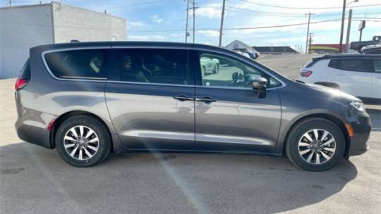2022 Chrysler Pacifica 2C4RC1L73NR144961