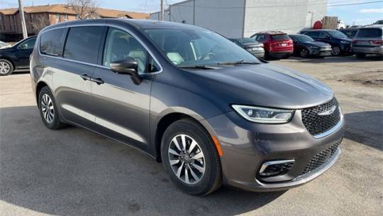 2022 Chrysler Pacifica 2C4RC1L73NR144961