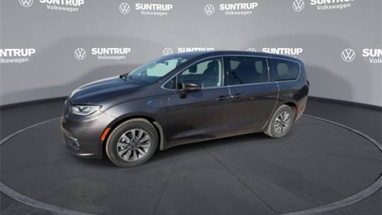 2022 Chrysler Pacifica 2C4RC1L73NR144961