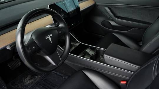 2018 Tesla Model 3 5YJ3E1EB9JF132322