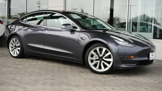 2018 Tesla Model 3 5YJ3E1EB9JF132322