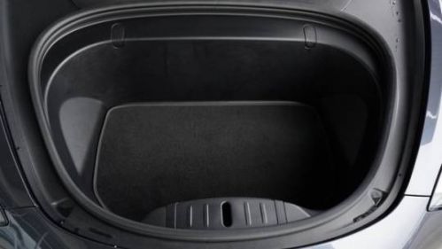 2018 Tesla Model 3 5YJ3E1EB9JF132322