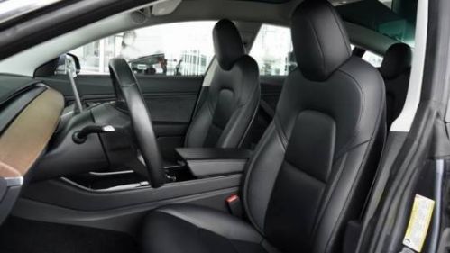 2018 Tesla Model 3 5YJ3E1EB9JF132322