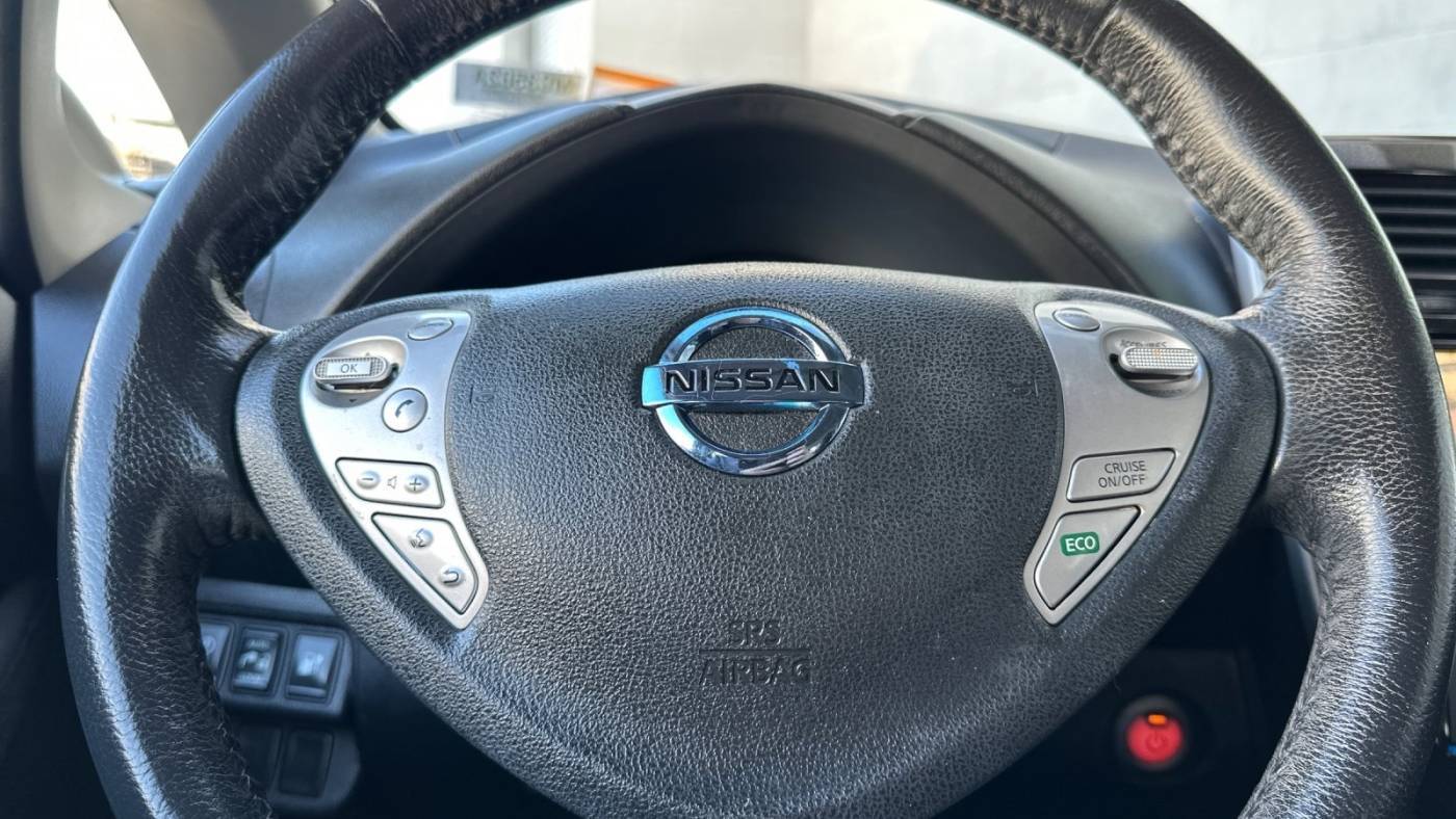 2017 Nissan LEAF 1N4BZ0CPXHC305223