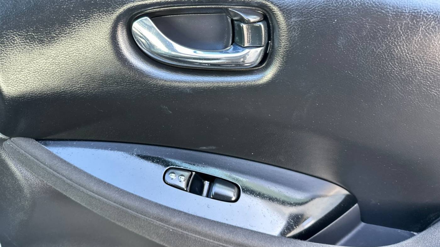 2017 Nissan LEAF 1N4BZ0CPXHC305223