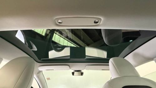 2019 Tesla Model 3 5YJ3E1EB9KF391104