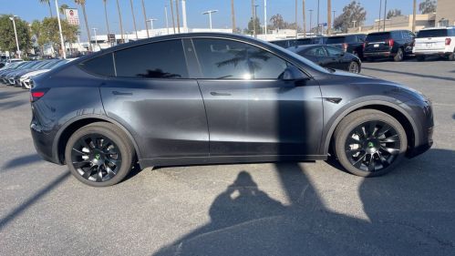 2024 Tesla Model Y 7SAYGDEE6RA218291