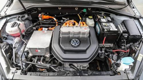 2016 Volkswagen e-Golf WVWKP7AU6GW905543