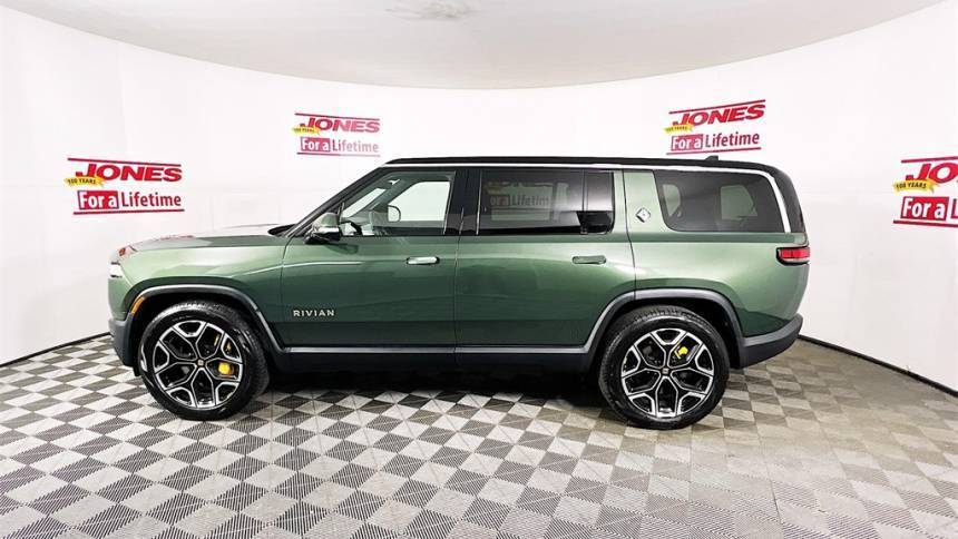 2023 Rivian R1S - Images - 19