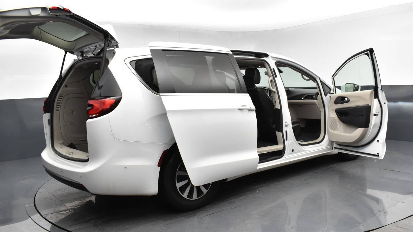2022 Chrysler Pacifica 2C4RC1L75NR173488