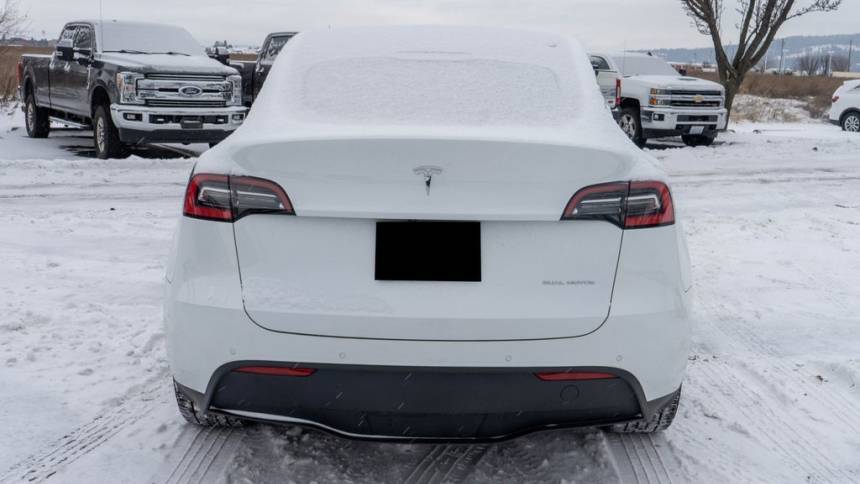 2020 Tesla Model Y 5YJYGDEE6LF051034