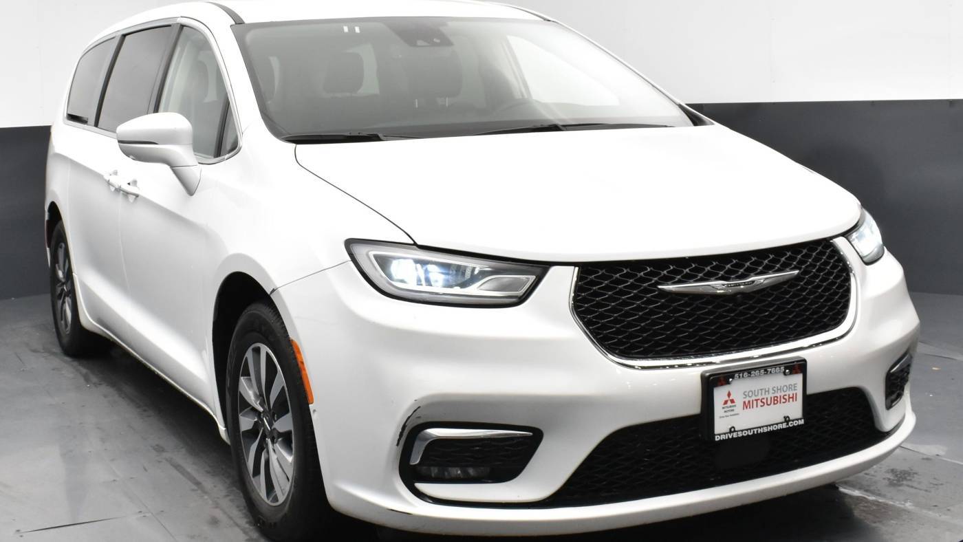 2022 Chrysler Pacifica 2C4RC1L75NR173488