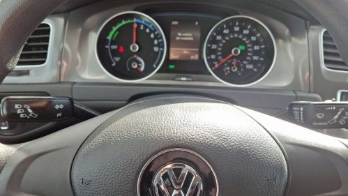 2016 Volkswagen e-Golf WVWKP7AU2GW912828