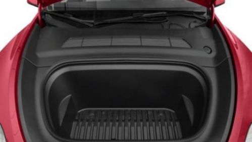 2024 Tesla Model Y 7SAYGDEE2RF196163