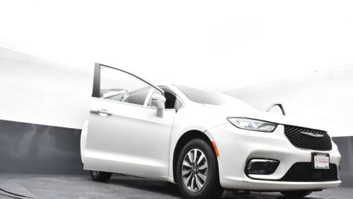 2022 Chrysler Pacifica 2C4RC1L75NR173488