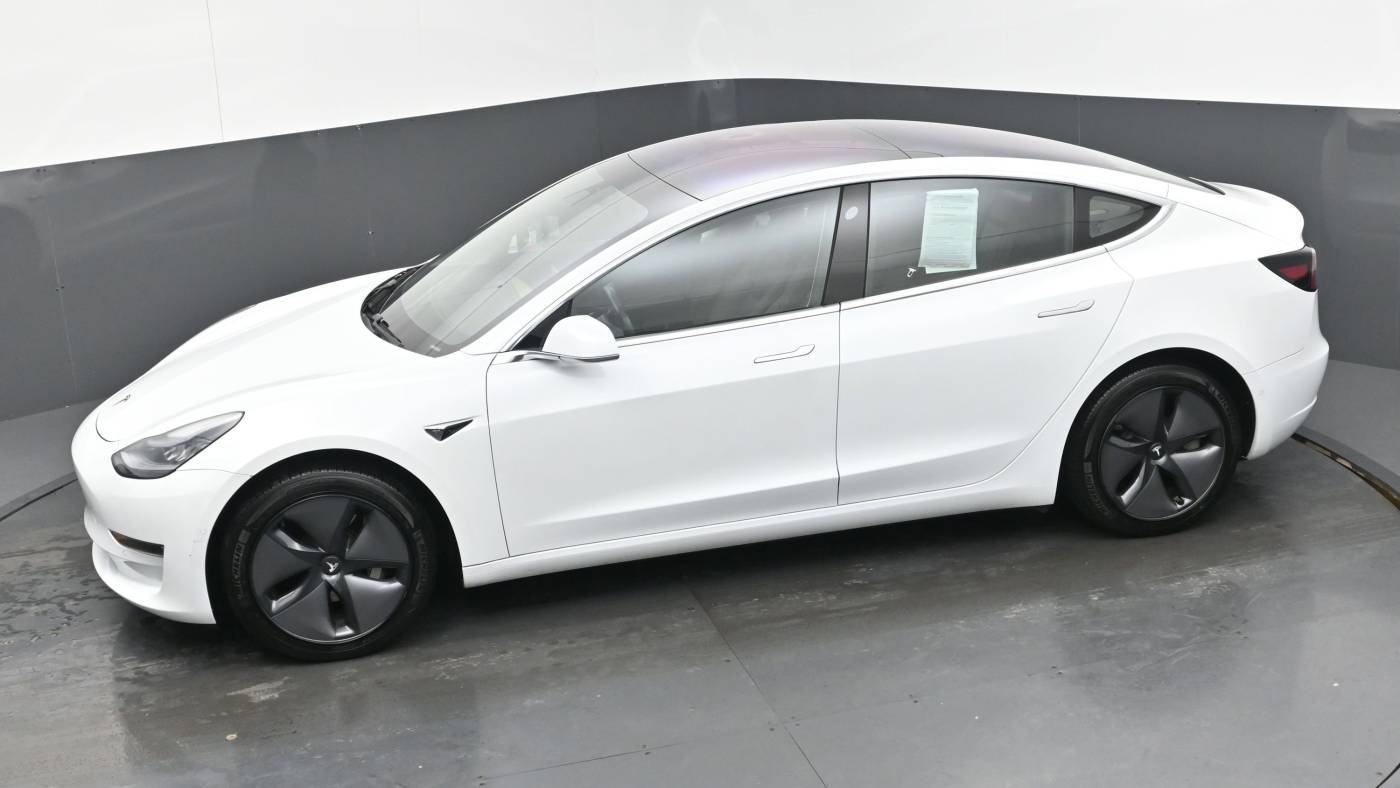 2018 Tesla Model 3 5YJ3E1EA4JF030997