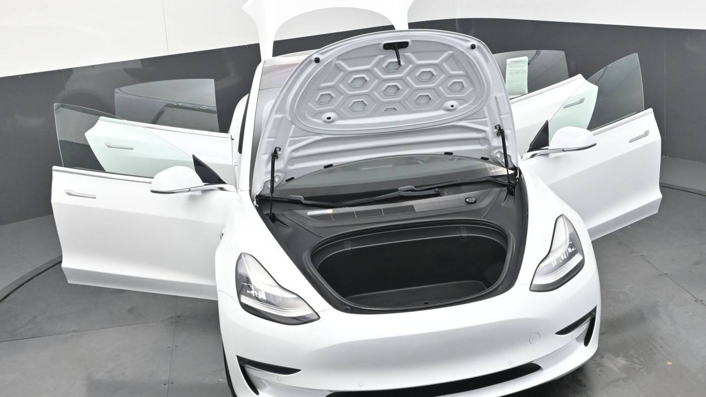 2018 Tesla Model 3 5YJ3E1EA4JF030997