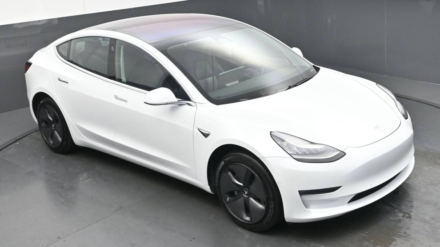 2018 Tesla Model 3 5YJ3E1EA4JF030997