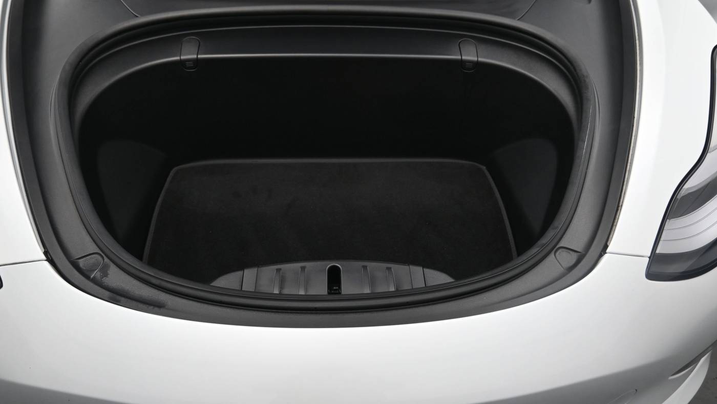 2018 Tesla Model 3 5YJ3E1EA4JF030997