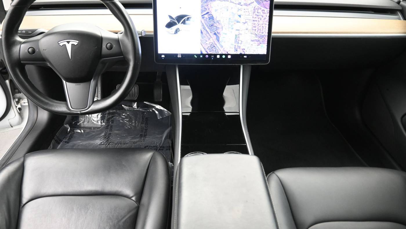 2018 Tesla Model 3 5YJ3E1EA4JF030997