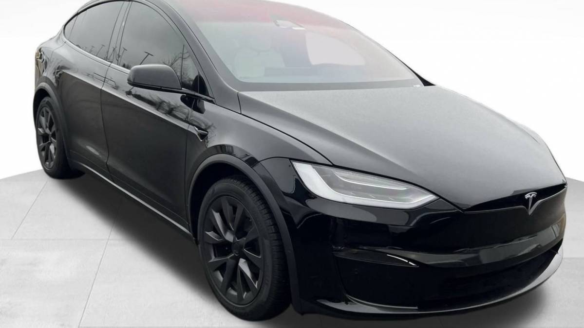 2022 Tesla Model X 7SAXCBE6XNF333896