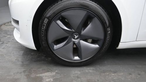 2018 Tesla Model 3 5YJ3E1EA4JF030997