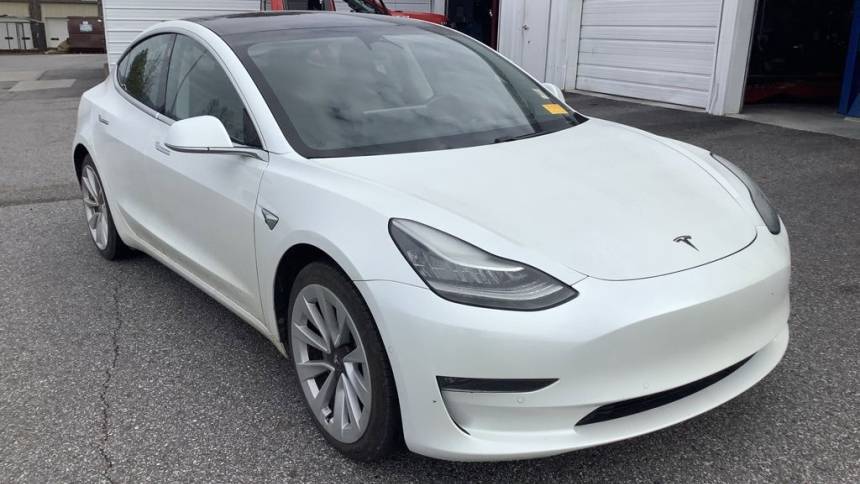 2020 Tesla Model 3 5YJ3E1EB9LF667413