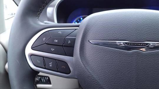 2023 Chrysler Pacifica 2C4RC1L79PR631312