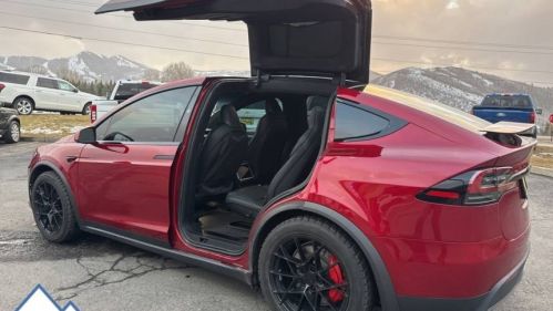 2023 Tesla Model X 7SAXCBE66PF431374