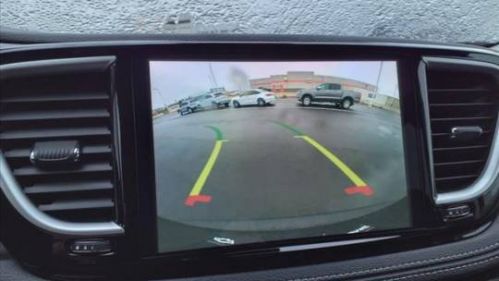 2023 Chrysler Pacifica 2C4RC1L79PR631312