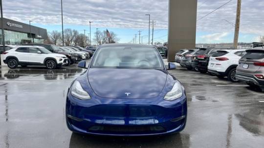 2021 Tesla Model Y 5YJYGDEE7MF247078