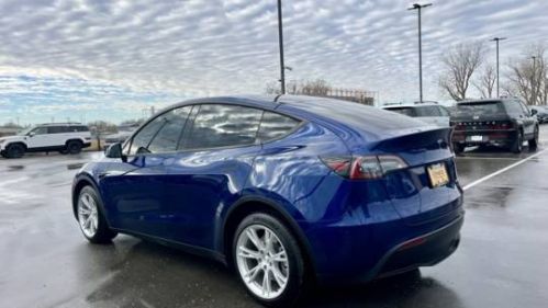 2021 Tesla Model Y 5YJYGDEE7MF247078