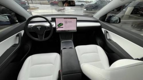 2021 Tesla Model Y 5YJYGDEE7MF247078