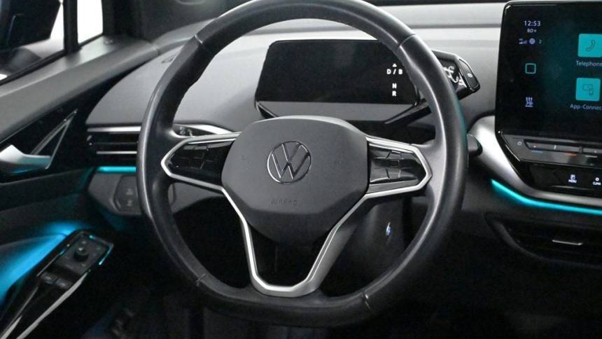 2021 Volkswagen ID.4 WVGTMPE23MP043695