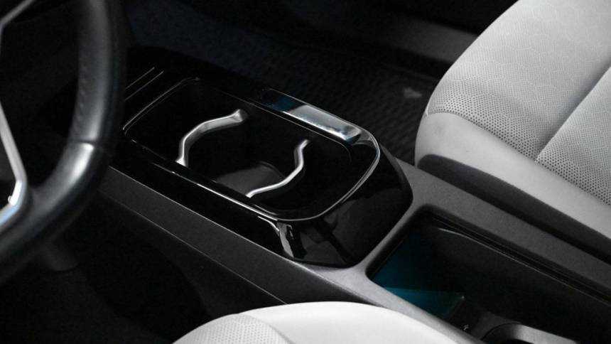 2021 Volkswagen ID.4 WVGTMPE23MP043695