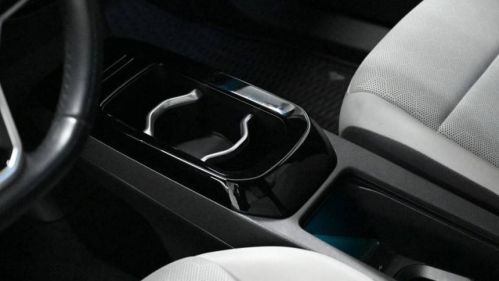 2021 Volkswagen ID.4 WVGTMPE23MP043695