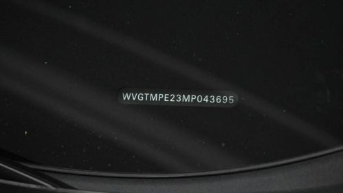 2021 Volkswagen ID.4 WVGTMPE23MP043695