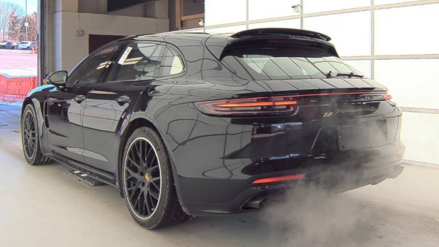 2018 Porsche Panamera - Images - 3