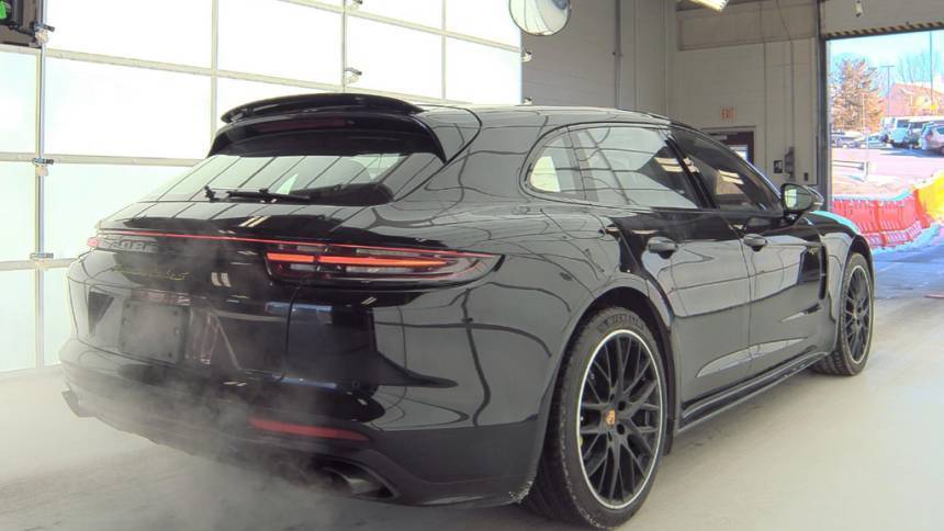 2018 Porsche Panamera - Images - 4