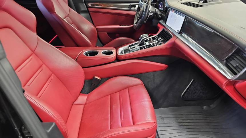 2018 Porsche Panamera - Images - 6