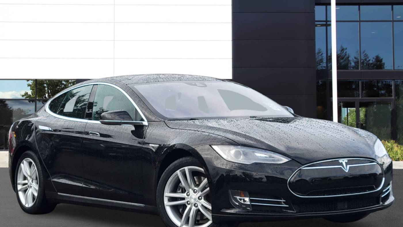 2014 Tesla Model S 5YJSA1H19EFP63250